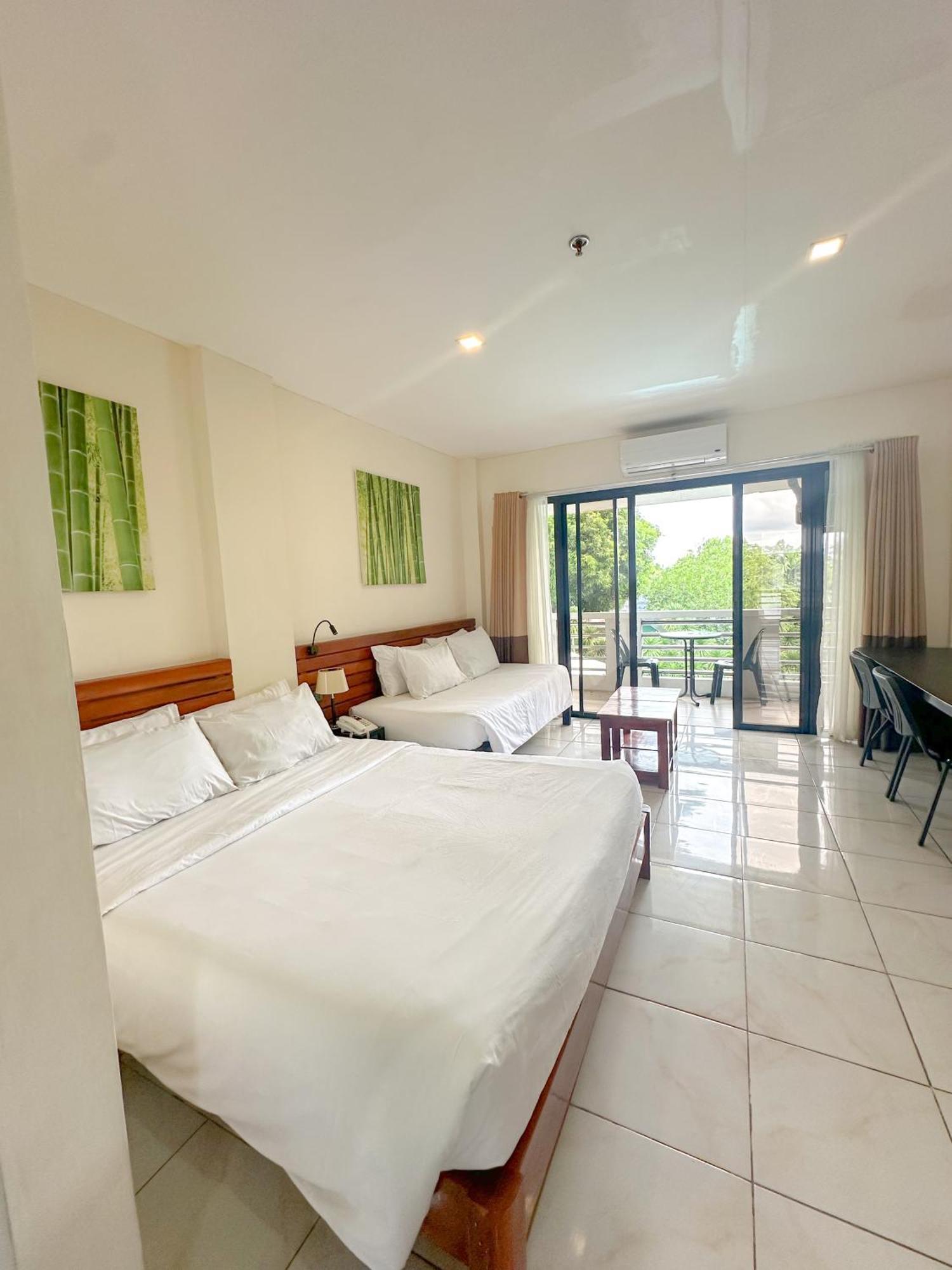 Fernando'S Hotel Sorsogon Exteriör bild