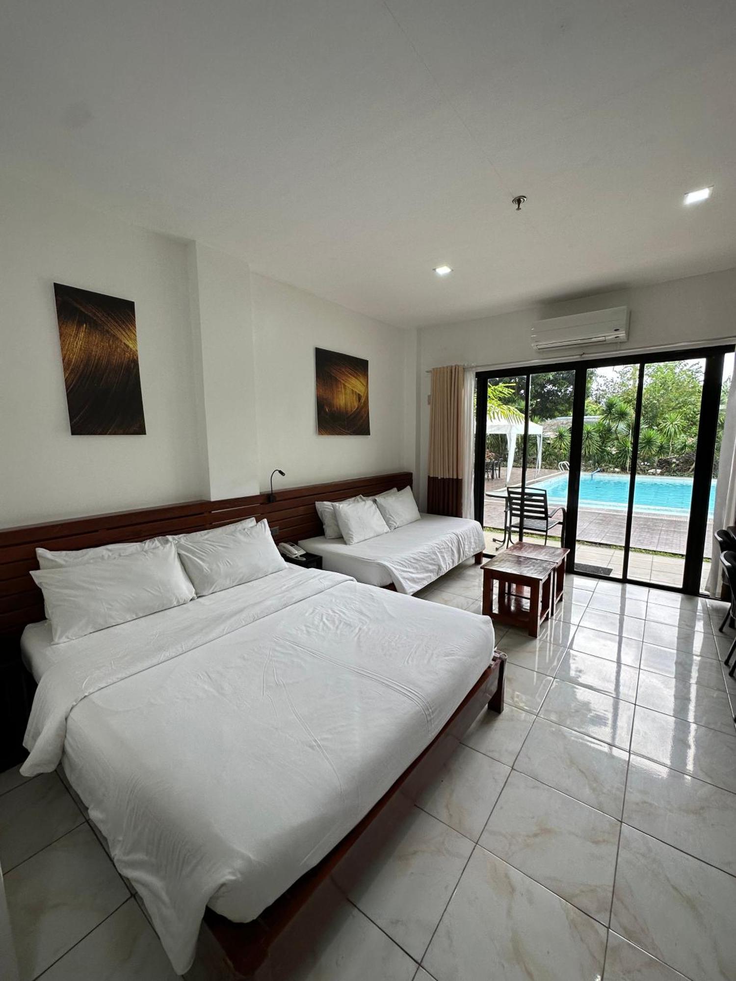 Fernando'S Hotel Sorsogon Exteriör bild