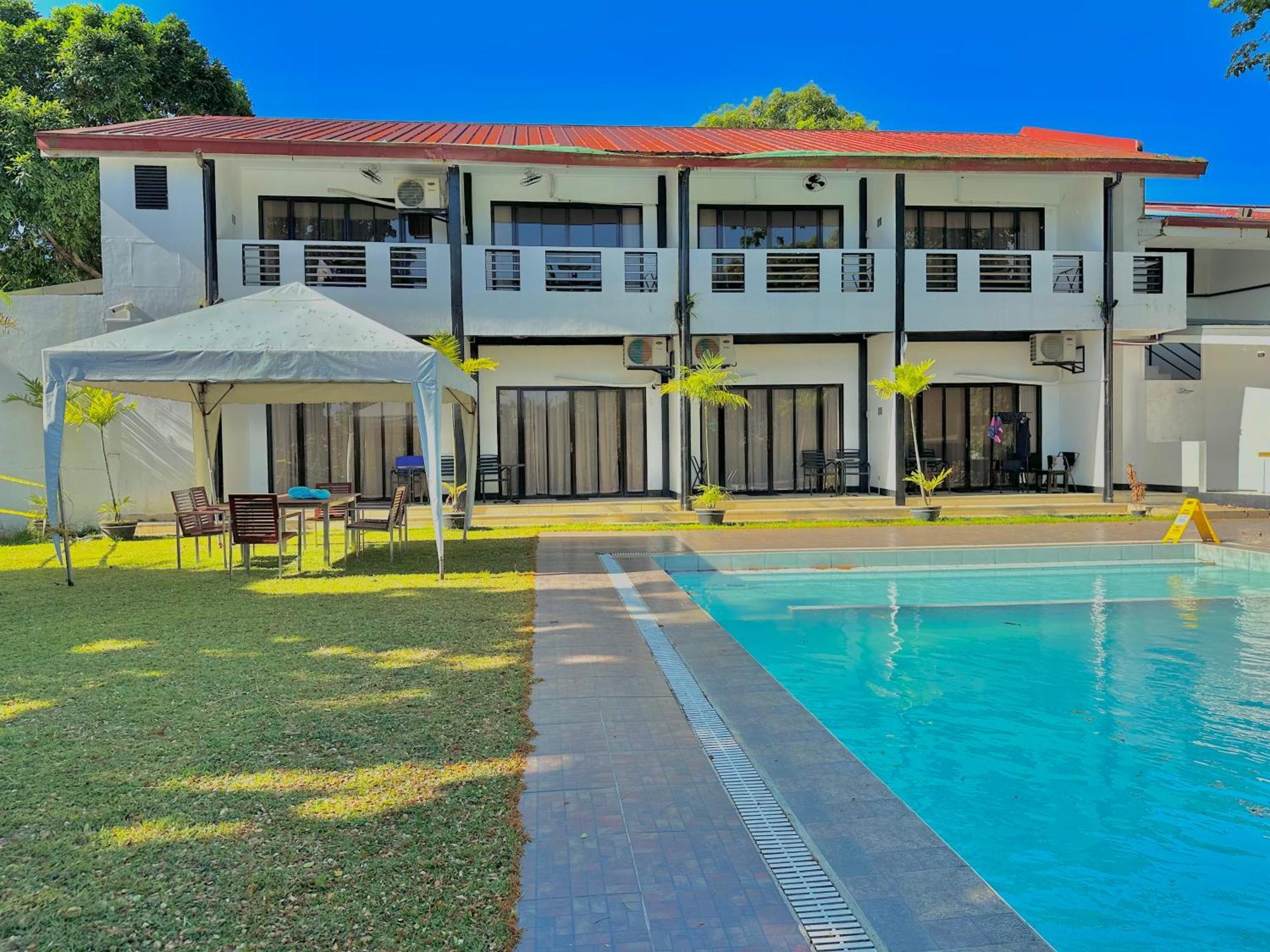 Fernando'S Hotel Sorsogon Exteriör bild