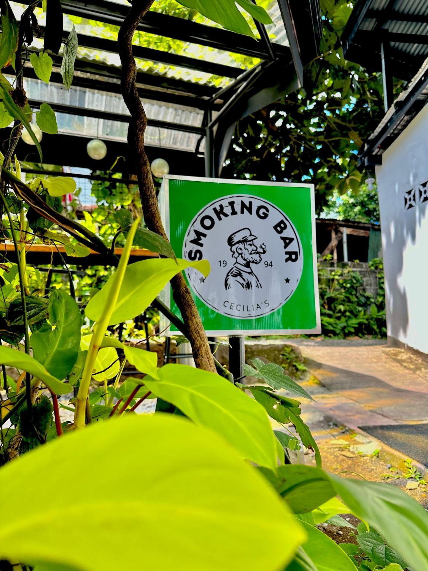 Fernando'S Hotel Sorsogon Exteriör bild